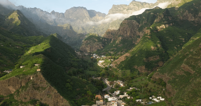 santo antao - vallei vanuit de lucht